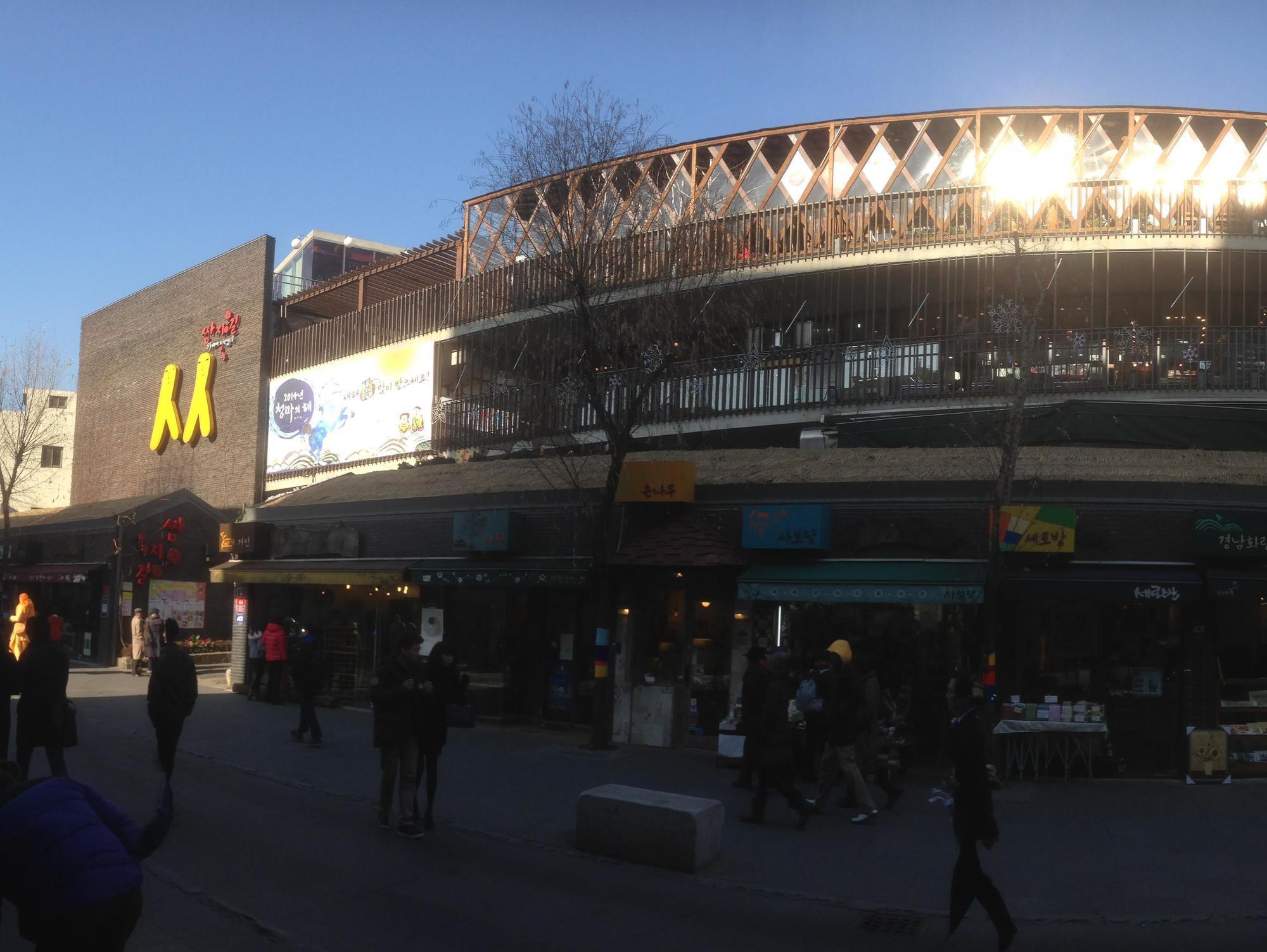 24 Guesthouse Insadong Seoul Exterior photo